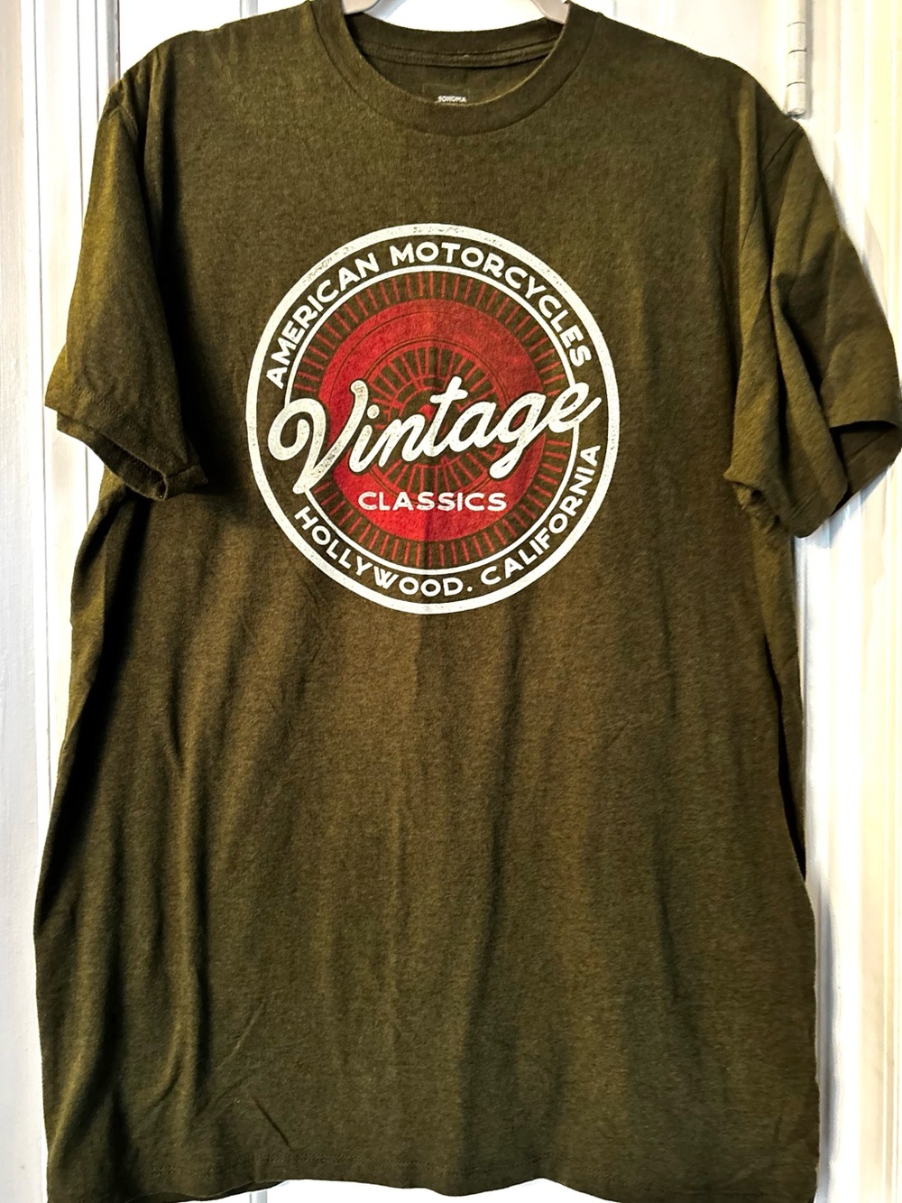 American Motorcycles Vintage Army Green Tee with Red and White Emblem size XL